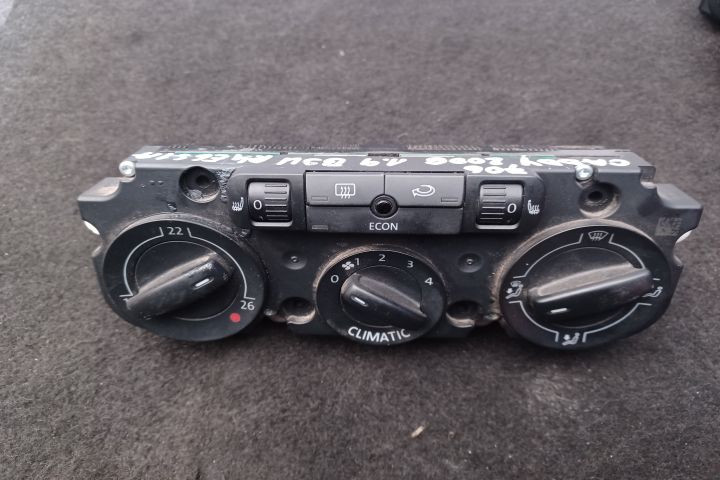 Comanda AC 1K0820047DQ 5HB008719 1K0820047DQ 5HB008719 Volkswagen VW