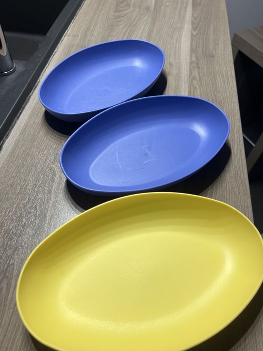 Пластмасови чинии