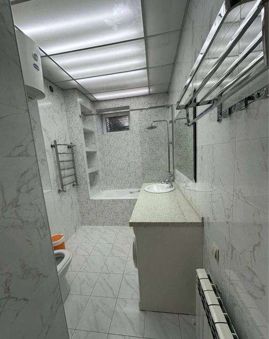 Продается 5х комнатная квартира в Юнусабаде