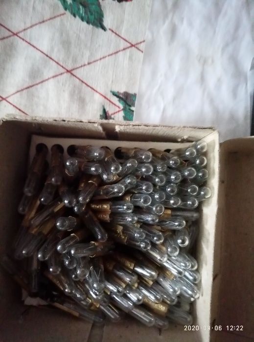 продам лампочки сигнальные