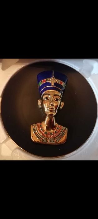 Vand farfurie 3D cu Nefertiti pictata manual