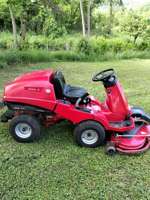Tractoraș de gazon 4×4