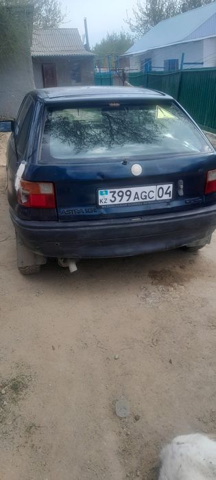 Опель астра  1994 года