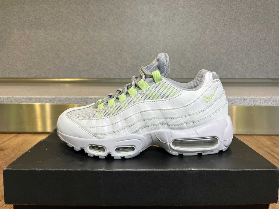 ОРИГИНАЛНИ *** Nike Air Max 95 " White Green Neon "
