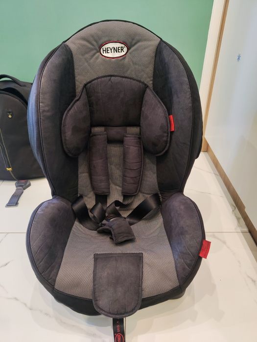 Автокресло Heyner Capsula protect 3D