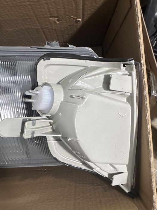 Фары w124 Новые