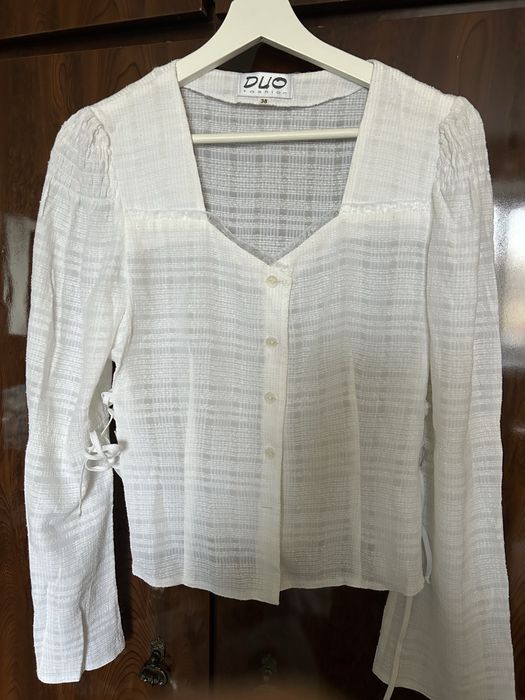 Блузка белая 42 -44 размер