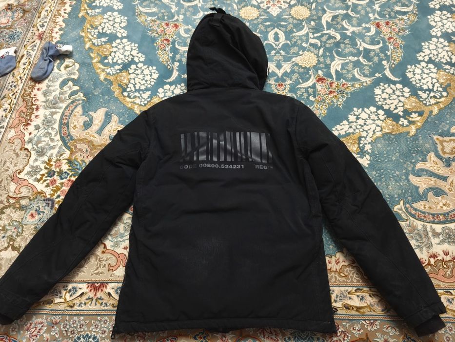 Зимняя куртка теплая