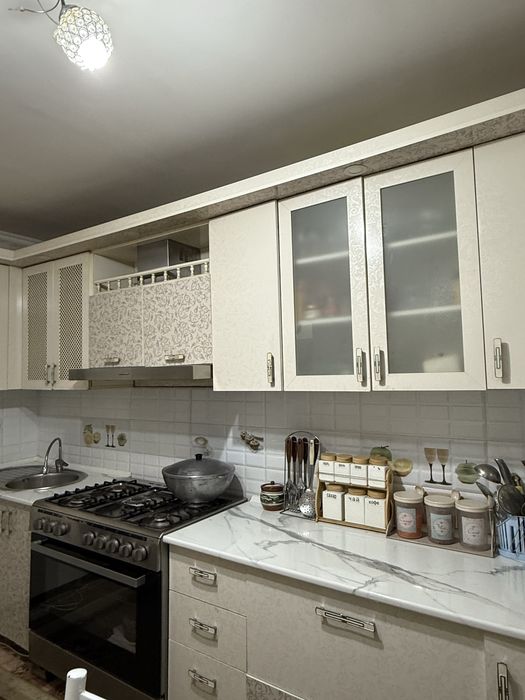 Продам кухонный гарнитур