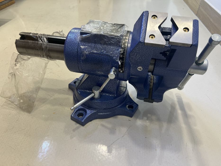 Менгеме с челюсти 120мм