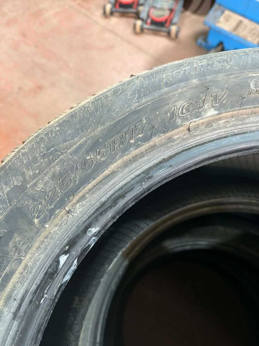 Гумите са 225/55/17 чисто нови.Закупени са на 02.07.2026 имам фактура