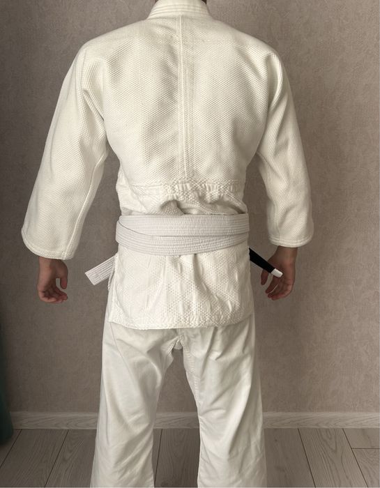 Кимано (дзюдо) Sakura