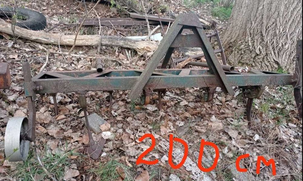 Продава се трактор.