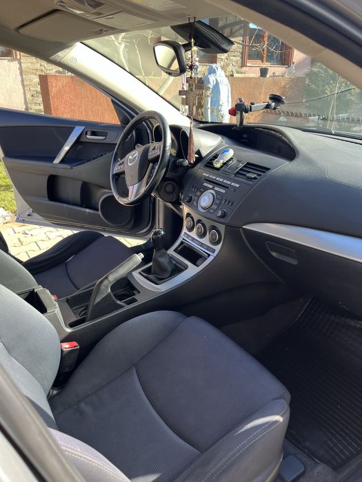 Mazda 3 2.2 diesel 2011