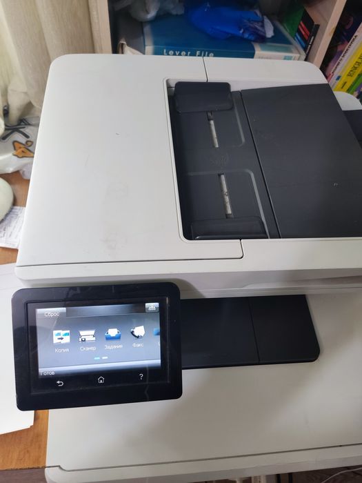 Продам принтер HP m477 fdn б/у
