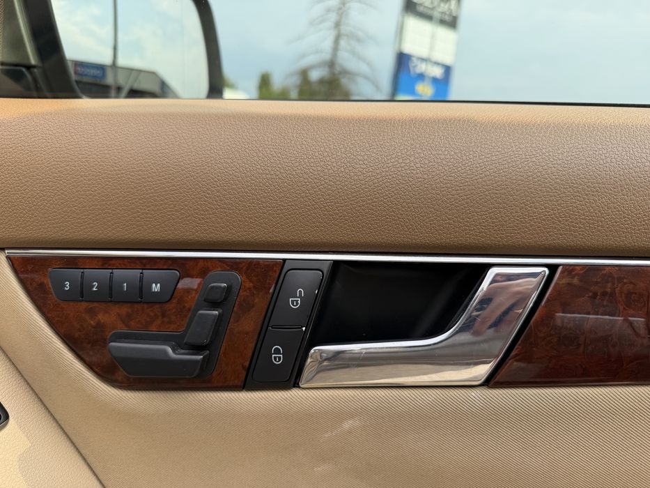 PRET FIX, Mercedes GOLD C320 CDI 4MATIC V6, ELEGANCE automat, trapă – 2007
