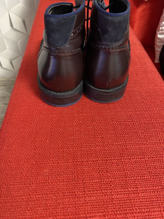 Gete de piele naturala lucioasa si piele  intoarsa