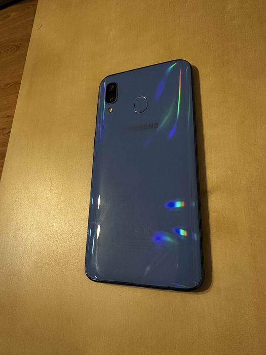 Telefon Samsung A40