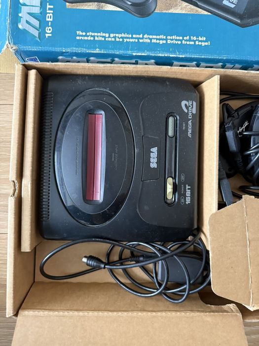 Стара телевизионна игра-Sega Mega drive 2-16bit