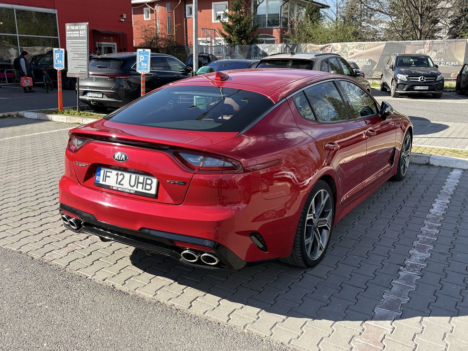 kia stinger