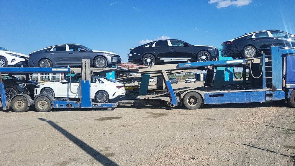 Продам автовоз мерседец