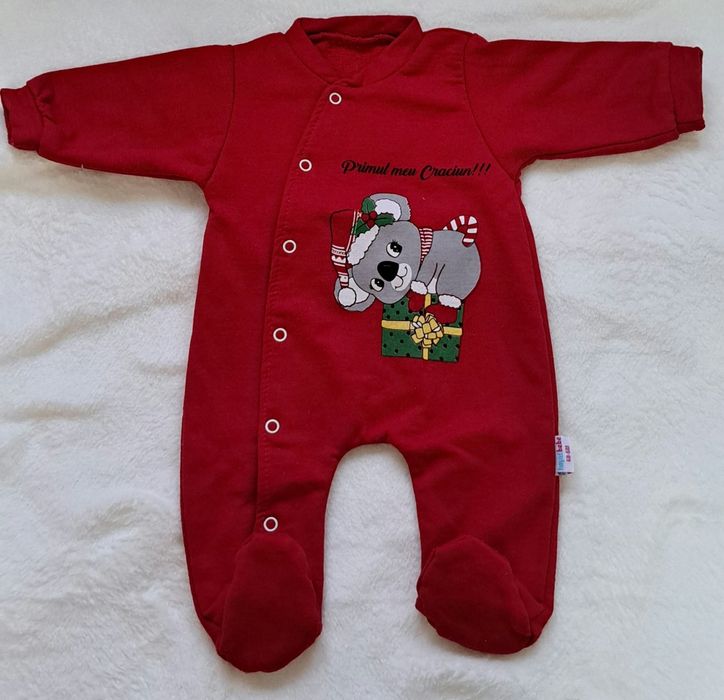 Salopetă deosebit de draguță pentru Craciun