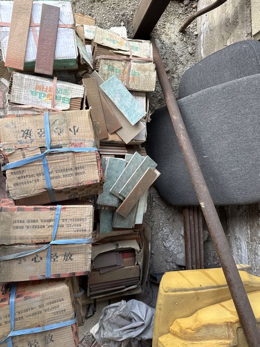 Кафель в хорошем состоянии