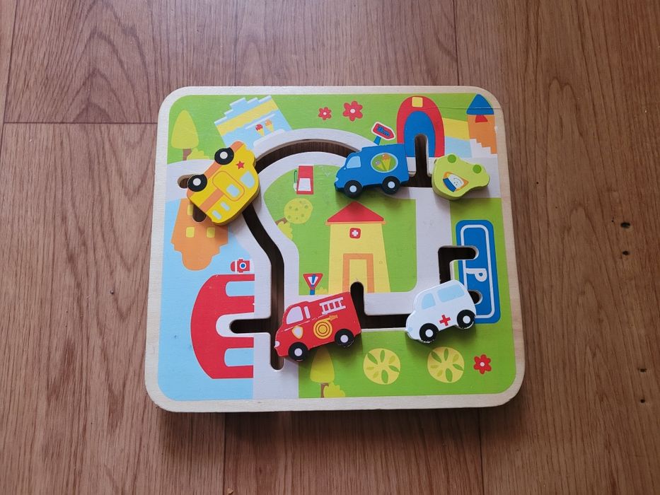 Игрушки деревянные для малыша