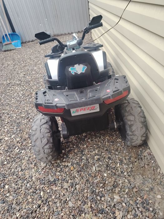 Продам квадроцикл детский