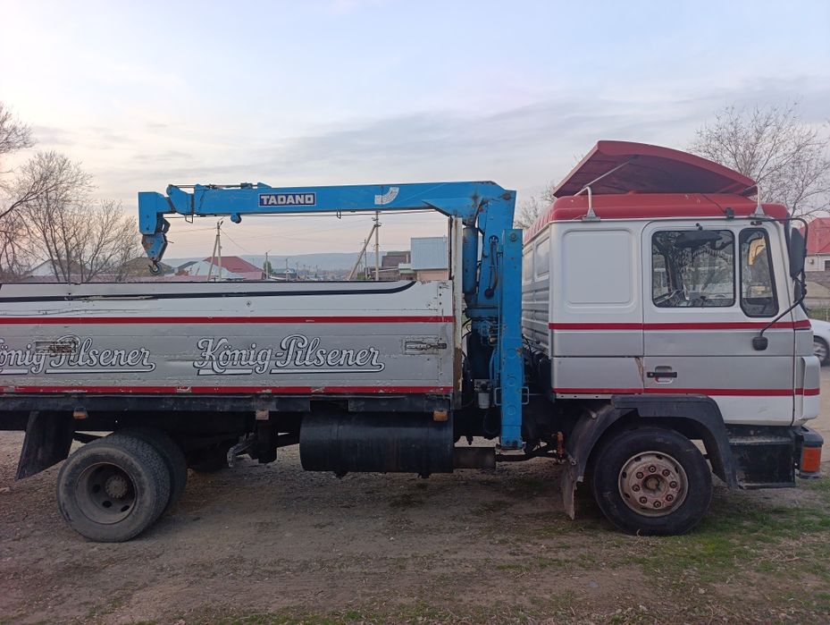 Козырек для грузовой автомашины