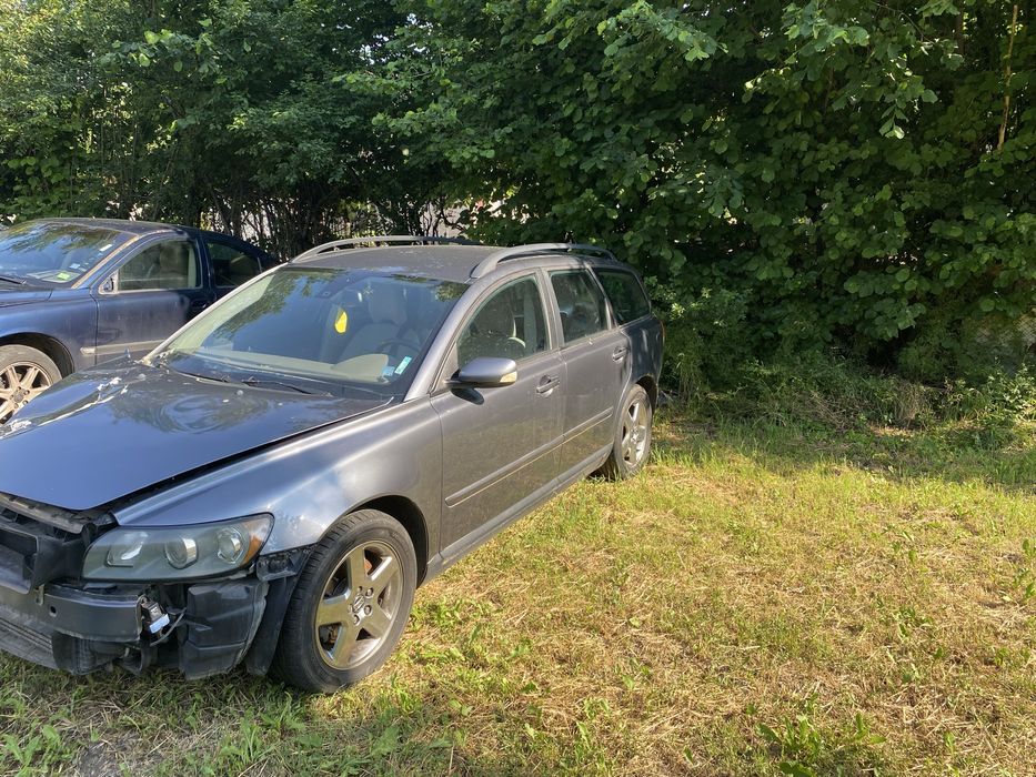 Волво в50 2.0 на части