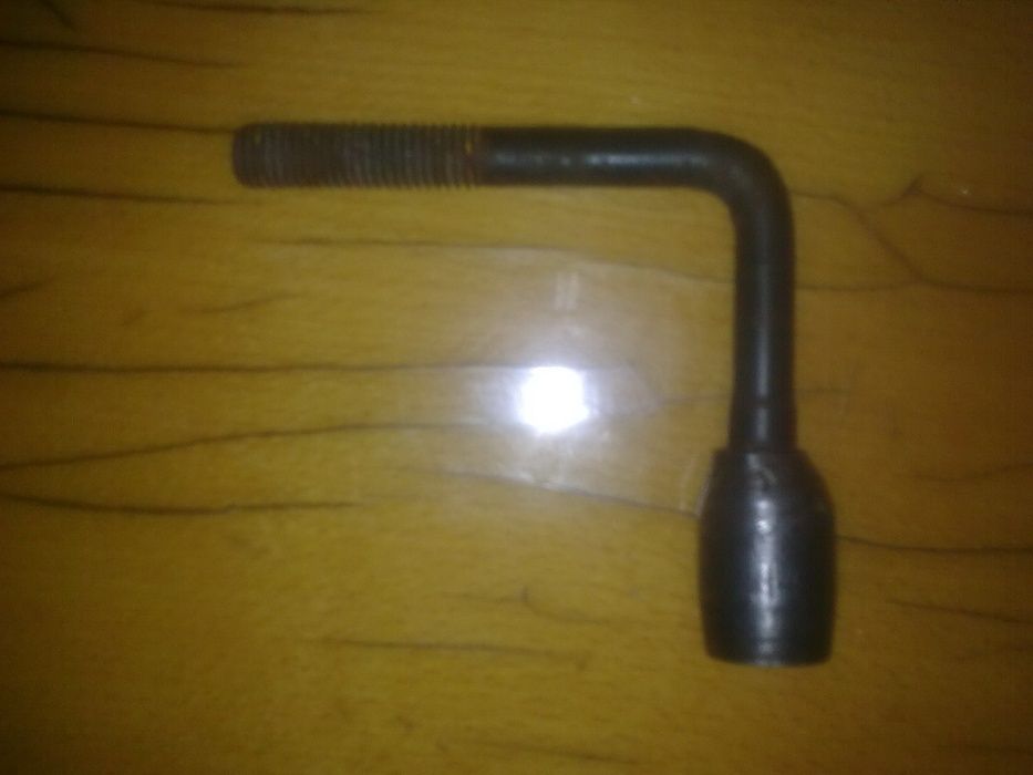 Продам набор ключей-головок