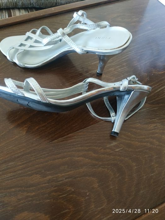 Обувь женская выходная