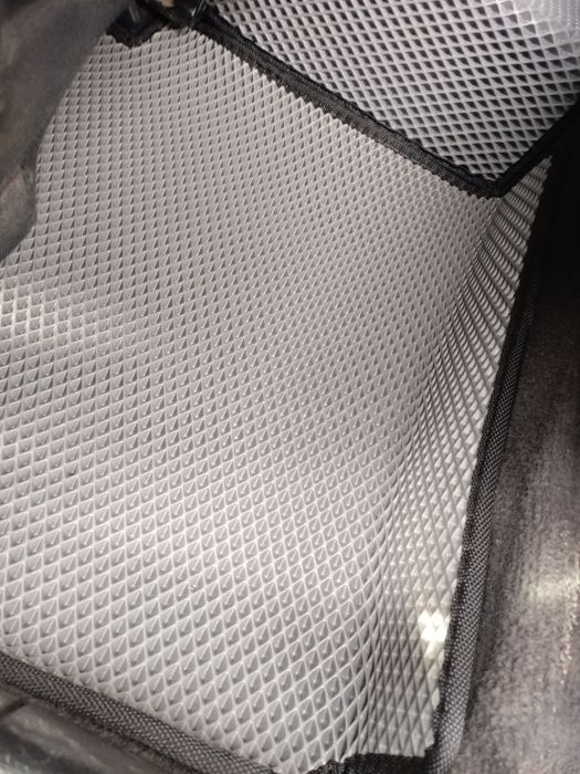 Ева полики (коврики)