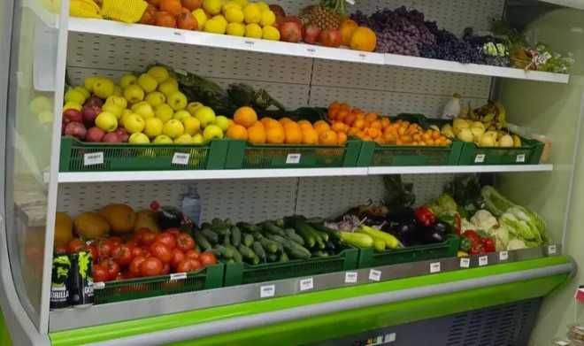 Продаётся холодильник витринный