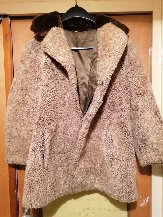 Haina de dama din blana naturala