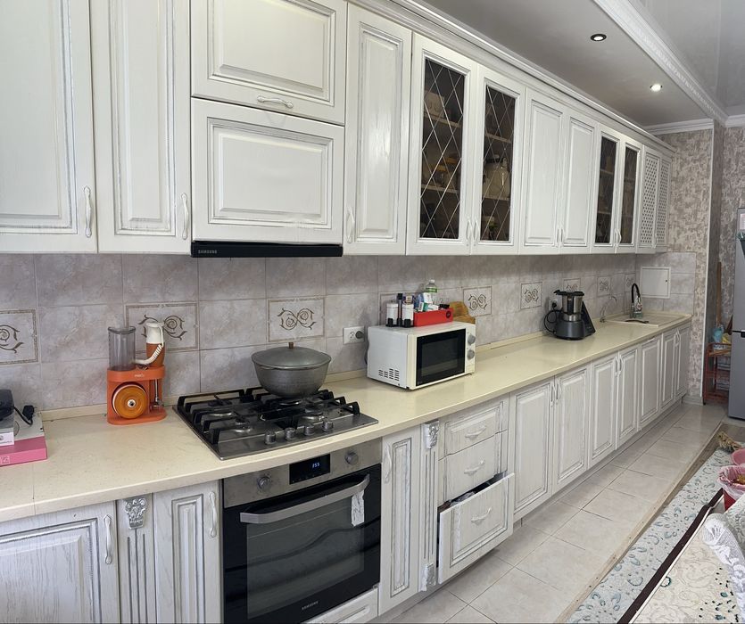 Кухонный гарнитур