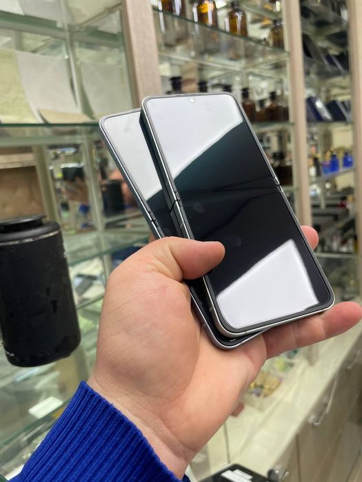 Samsung S23 Ultra xotirasi 12/256GB