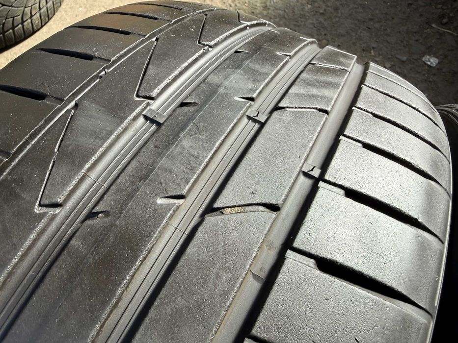 # 2x Anvelope Vara 245/40 R18 - Hankook Ventus S1 Evo2