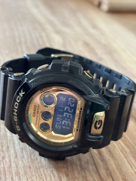 G-SHOCK GD-X6900FB-1JF si GA-700-4A