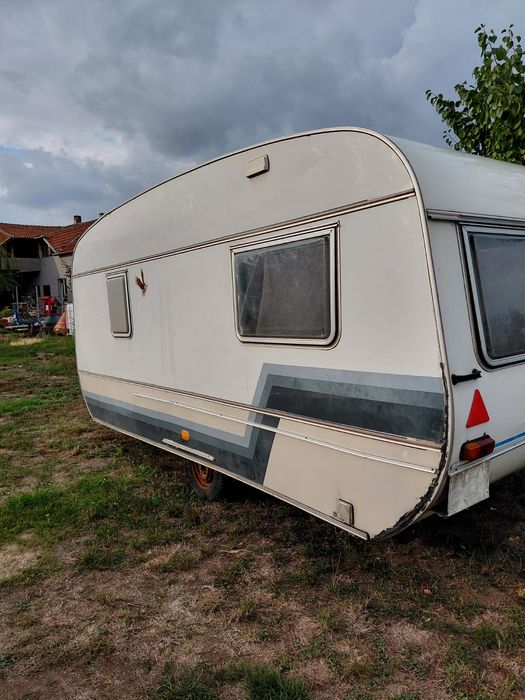 Rulota 2 persoane - fara acte - stare buna - 750eur Arad • OLX.ro
