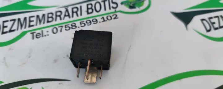 Releu 7m0 951 253 a Volkswagen VW Golf 2000 1.4 MT (75 hp)