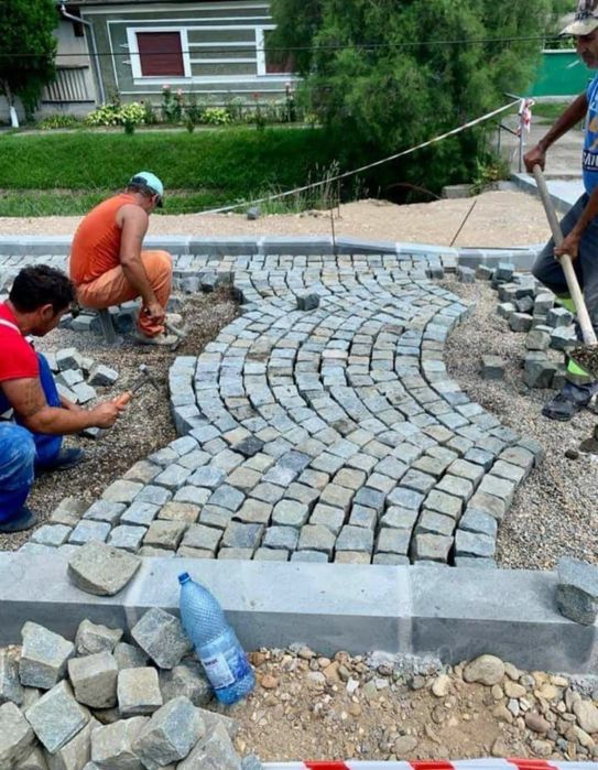 Montaj Piatră Naturală | Pavaj Piatră Cubică