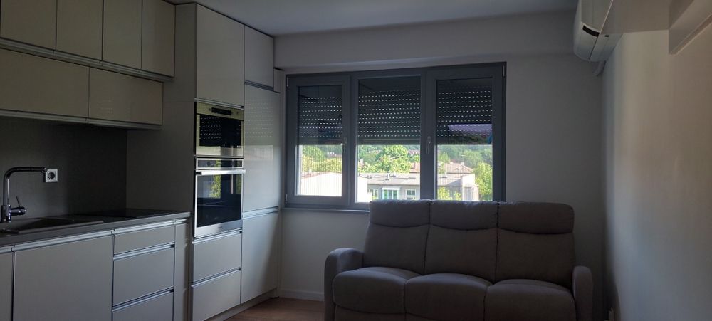 Продава се Двустаен апартамент в Димитровград - 67 кв.м за 1028 €/кв.м - Снимка #1