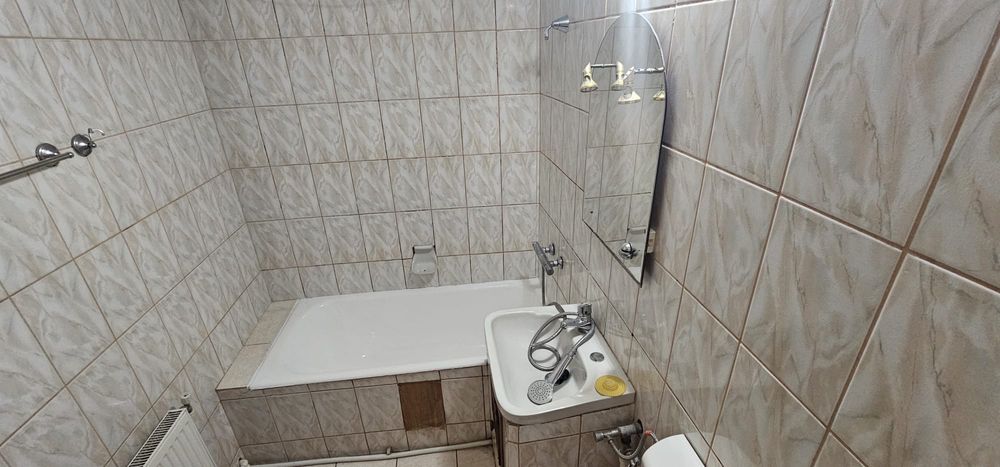 Inchiriez ap 2 camere