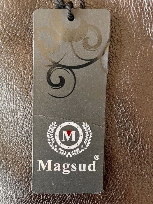 Продается новый  дубленка