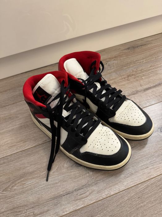 Маратонки Nike Jordan 1
