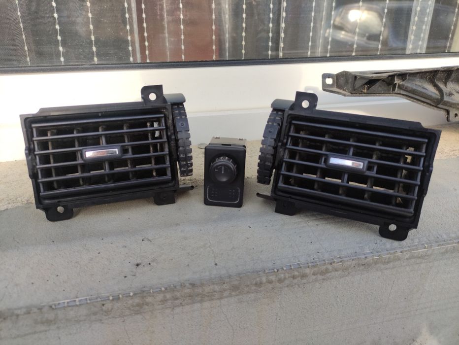 Oglinzi ,faruri ,triple Nissan