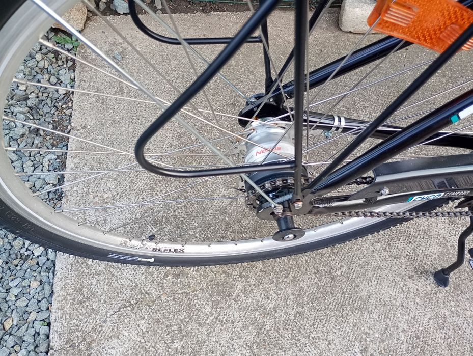 Bicicletă damă CYCO,cu 7 vit Nexus,frână picior,negru !!