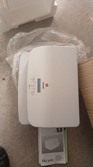 Printer yangi upakofkada srochni sotiladi